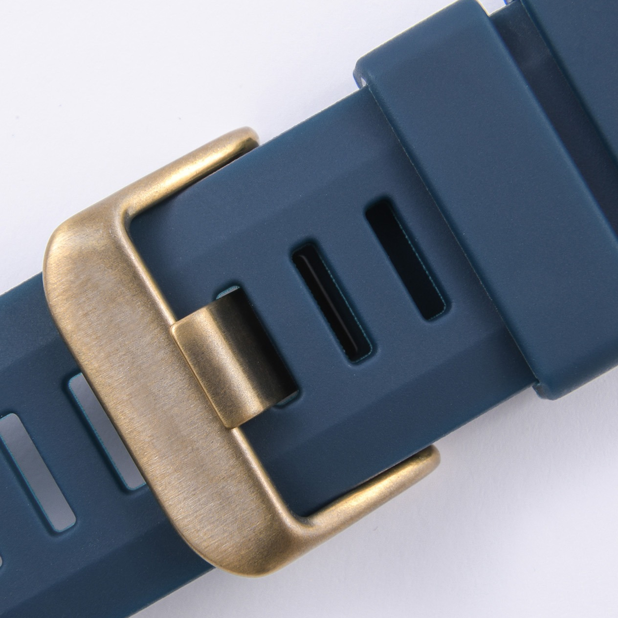 Scurfa Watches Strap Cobalt Blue Bronze 02