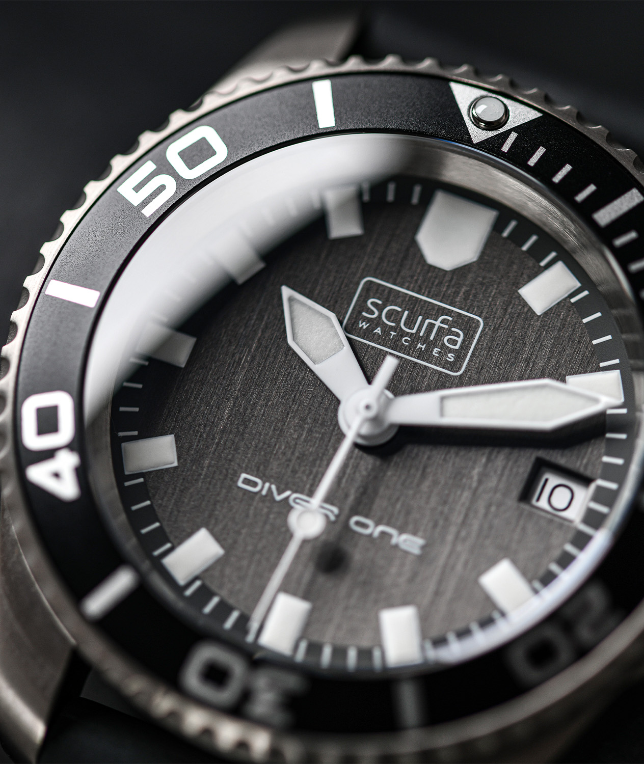 Diver One D1 500 Titanium Proto Black 02