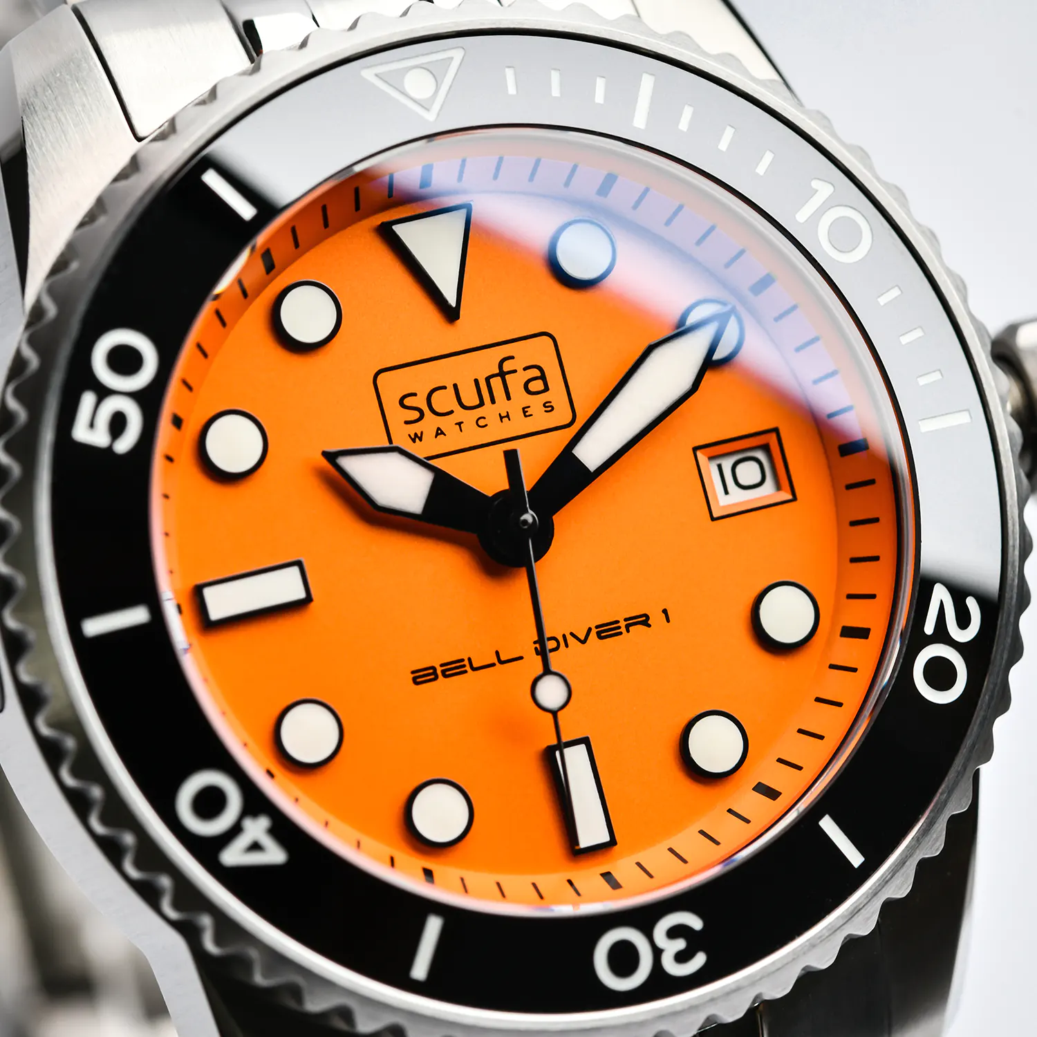 Bell Diver 1 2025 Orange (13)