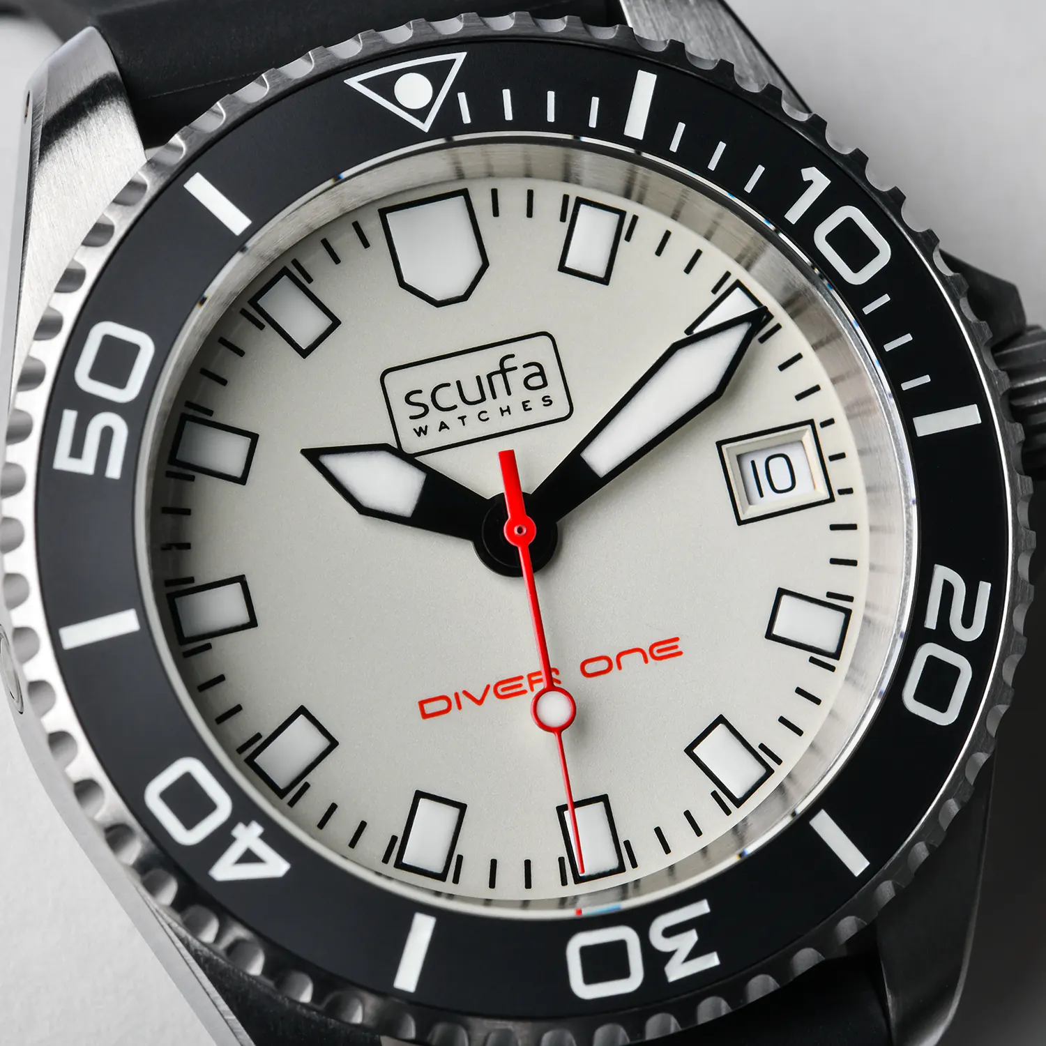 Diver One D1-500 Cool Grey | Scurfa Watches